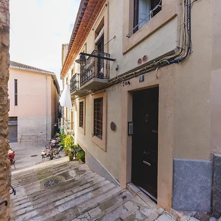 Bravissimo Llebre Duplex, With Patio * خيرونا