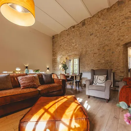 Bravissimo Llebre Duplex, With Patio アパート ジローナ
